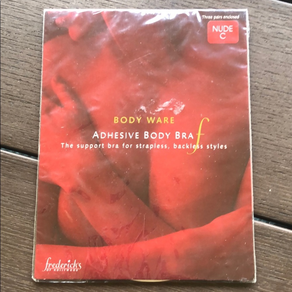 NWT nude adhesive body bra